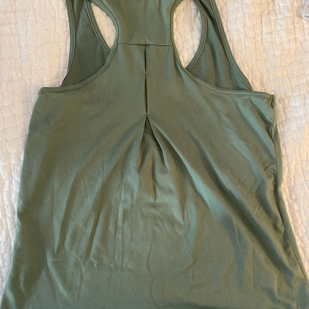 Burn Boot Camp Green Tank Top - Picture 2 of 4